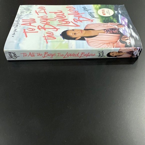 To All the Boys I’ve Loved Before by Jenny Han - Paperback Novel - Picture 3 of 7